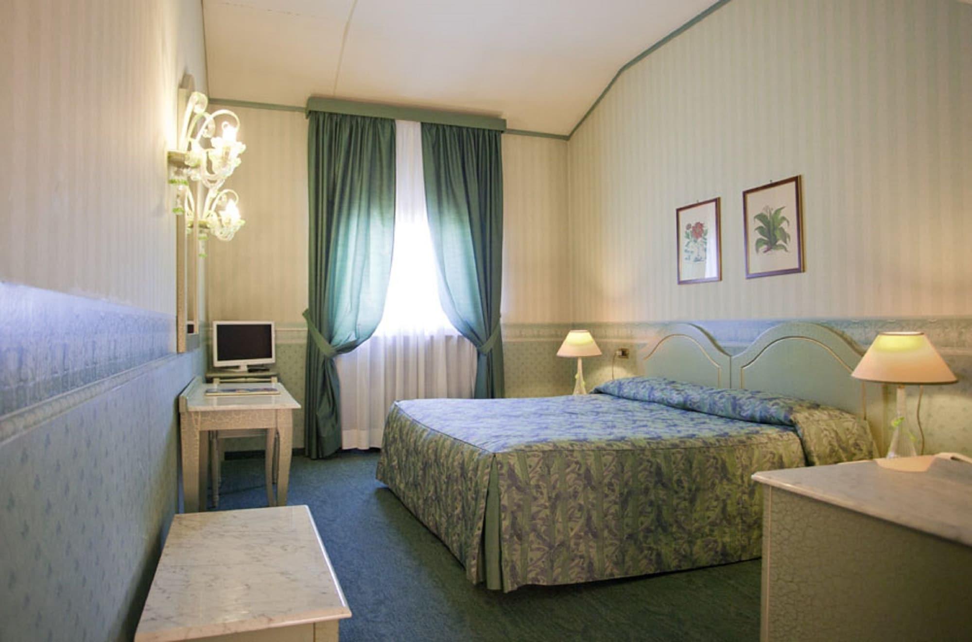 Hotel Bentivoglio Residenza D'Epoca Exterior foto