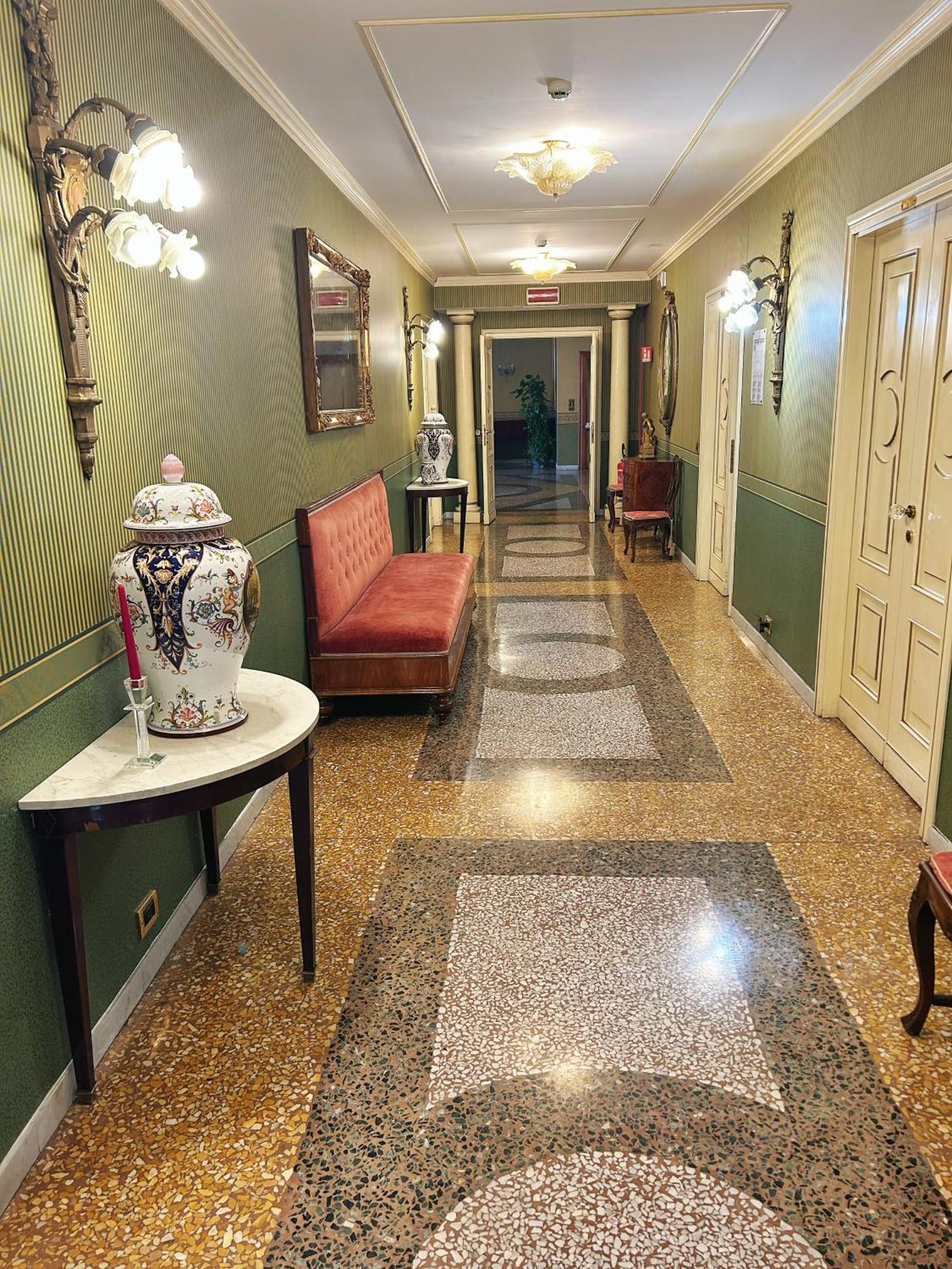 Hotel Bentivoglio Residenza D'Epoca Exterior foto