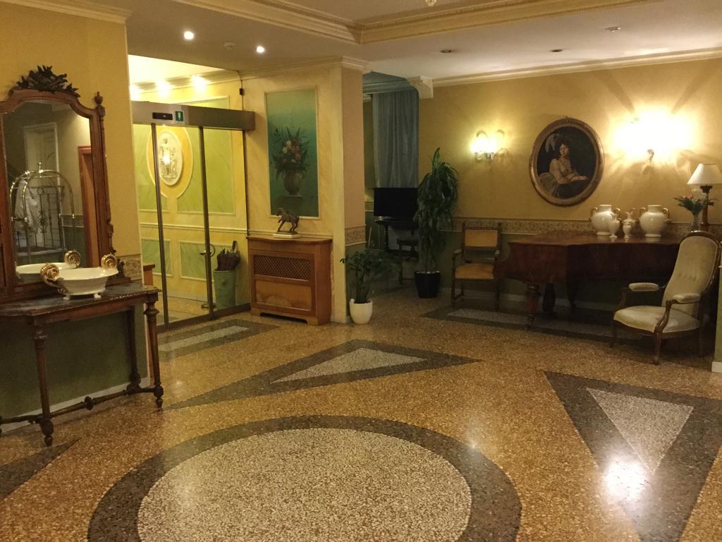 Hotel Bentivoglio Residenza D'Epoca Exterior foto